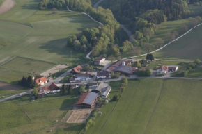 Sonnenhof, Ferienwohnung auf Reitanlage